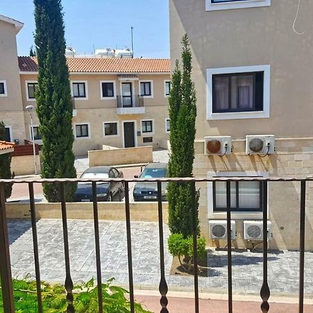 Kapparis Town House Villa Paralímni Kültér fotó